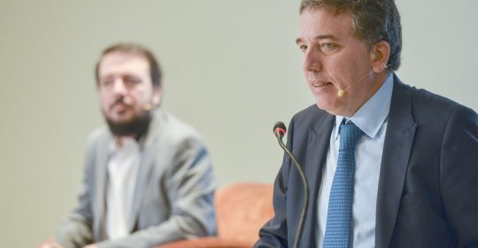 zzzznacp2 NOTICIAS ARGENTINAS BAIRES, AGOSTO 23: El Ministro de Hacienda,
Nicolás Dujovne, asistió esta mañana a la conferencia de la Asociación Argentina de Presupuesto y Administración Financiera Pública (ASAP) sobre reforma tributaria y política fiscal en América Latina.
Foto NA zzzz